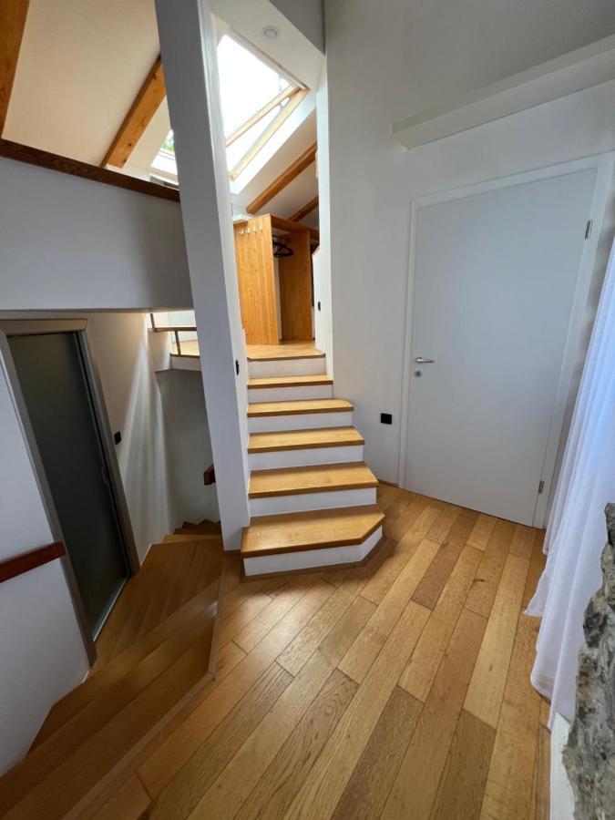 Guesthouse 45 Dutovlje Екстериор снимка